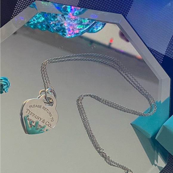 Tiffany and Co. Tiffany Blue Paint Splatter Pendant & Chain (Retired) - Picture 4 of 10